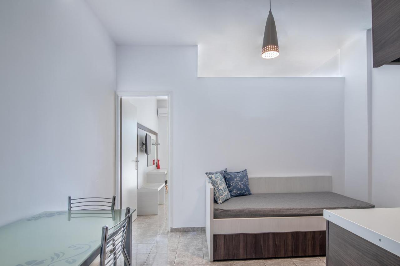 Mythos Apartments Damnoni Luaran gambar